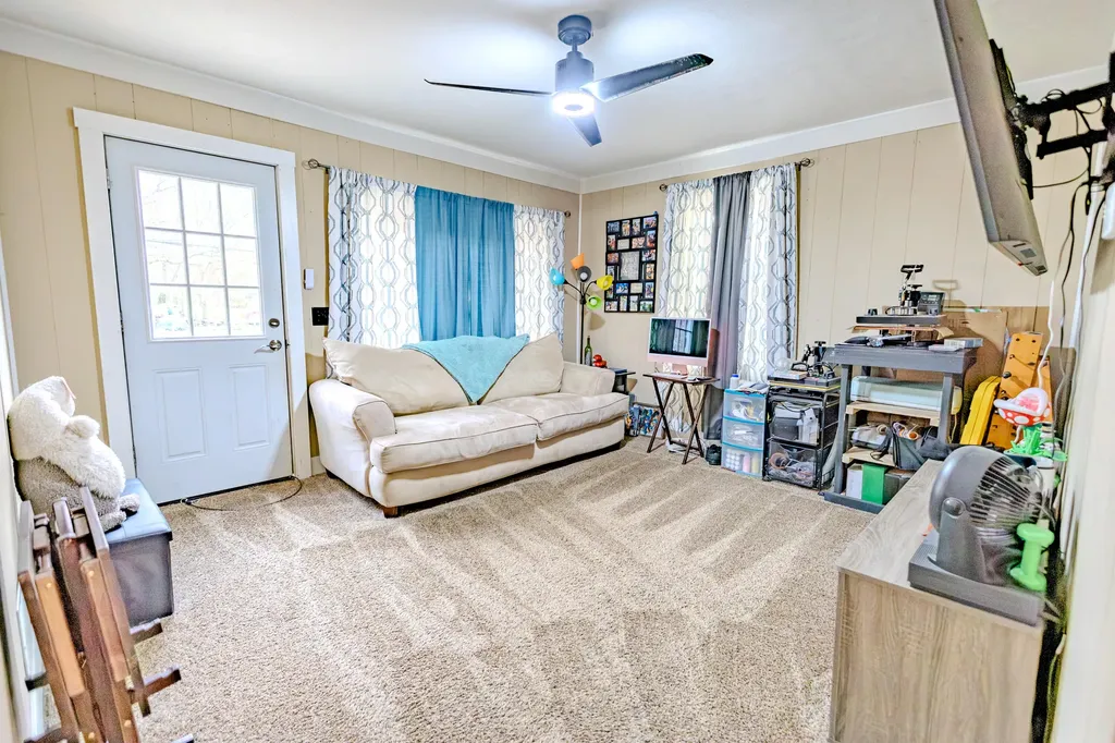 2907 Worden Street Norton Shores City MI 49444