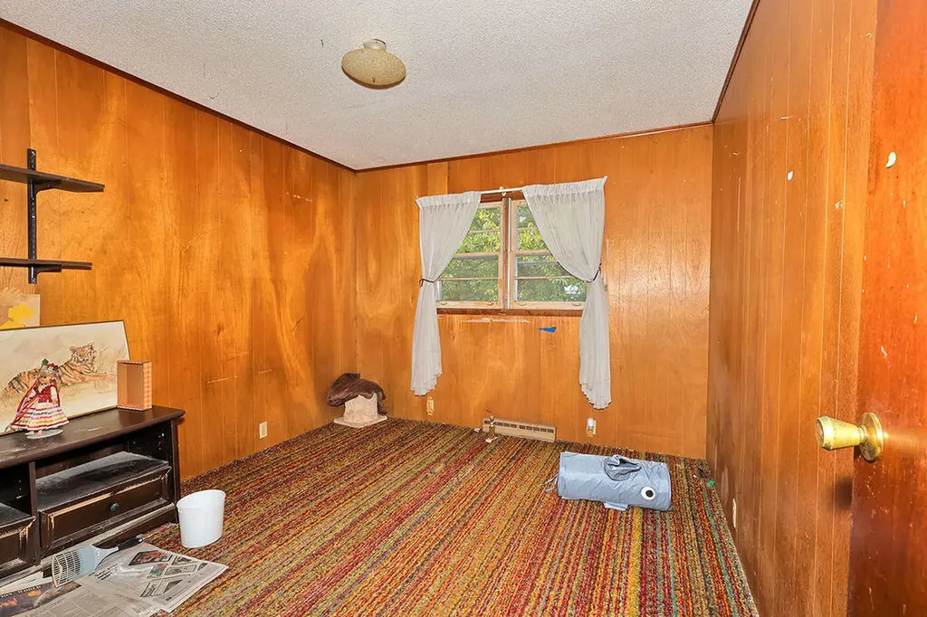 2763 Pontaluna Road Fruitport Charter Township MI 49415