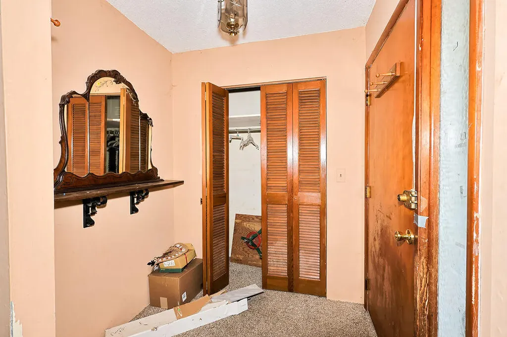 2763 Pontaluna Road Fruitport Charter Township MI 49415