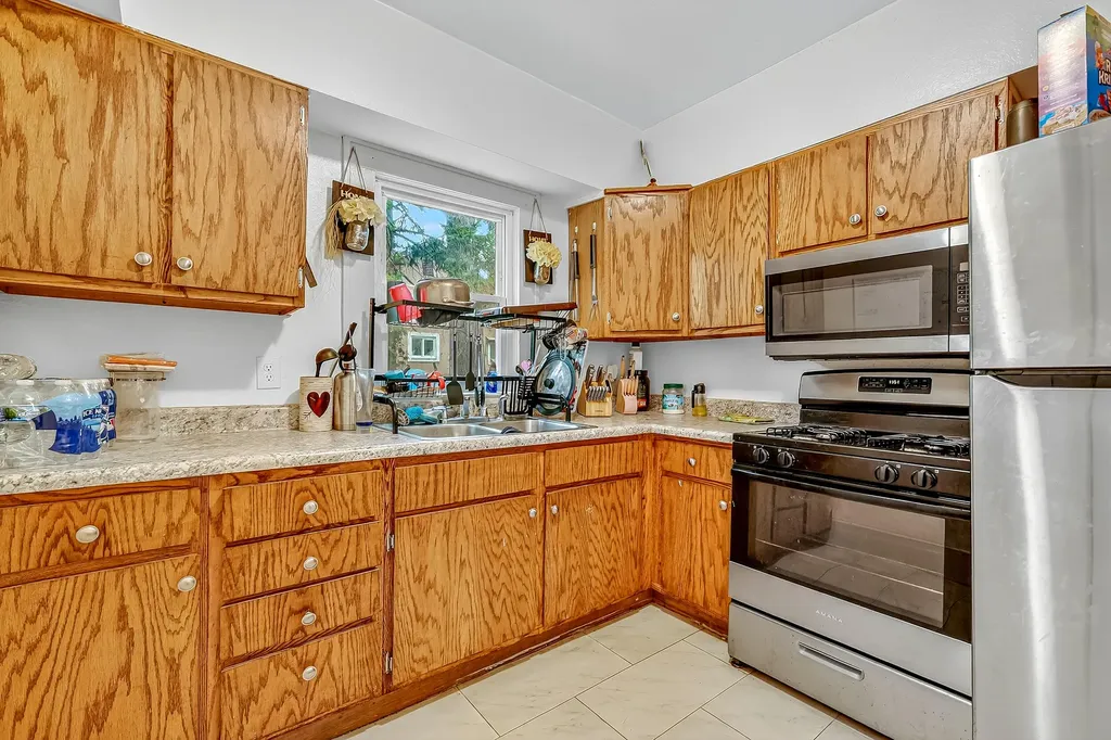 3109 Fifth Street Muskegon Heights City MI 49444