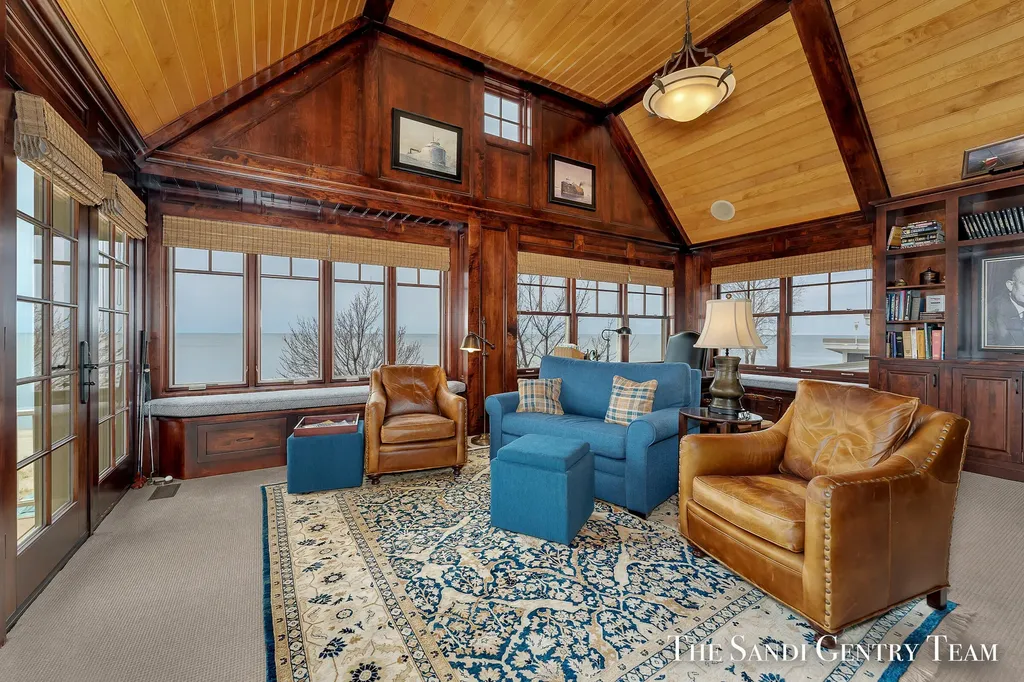 19201 North Shore Drive Spring Lake Township MI 49456