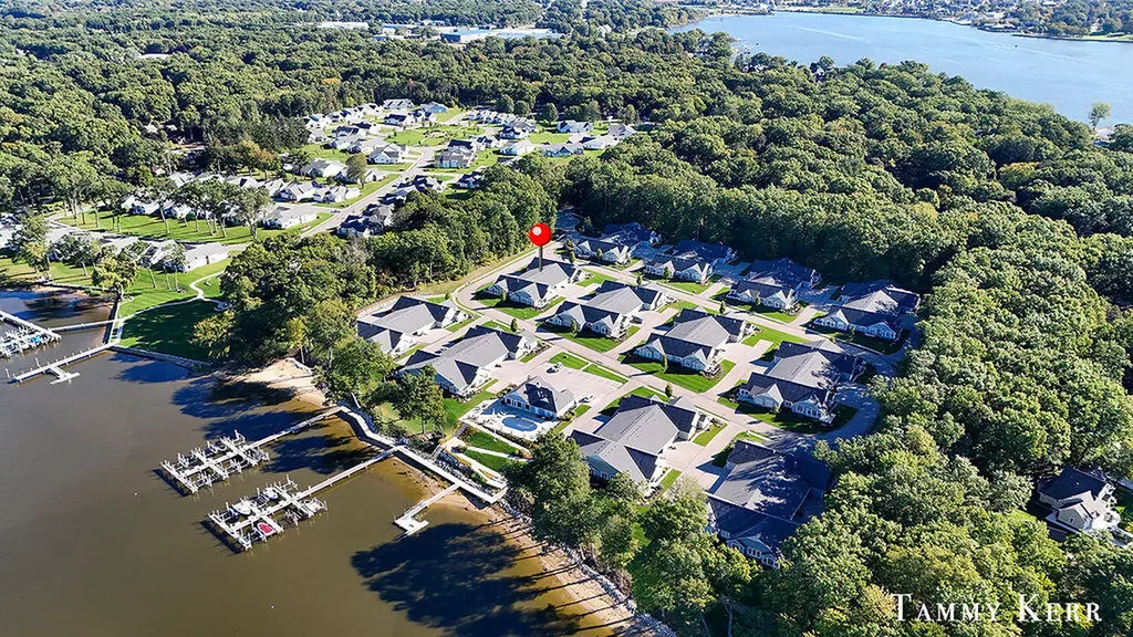 197 Janes View Drive Park Township MI 49424