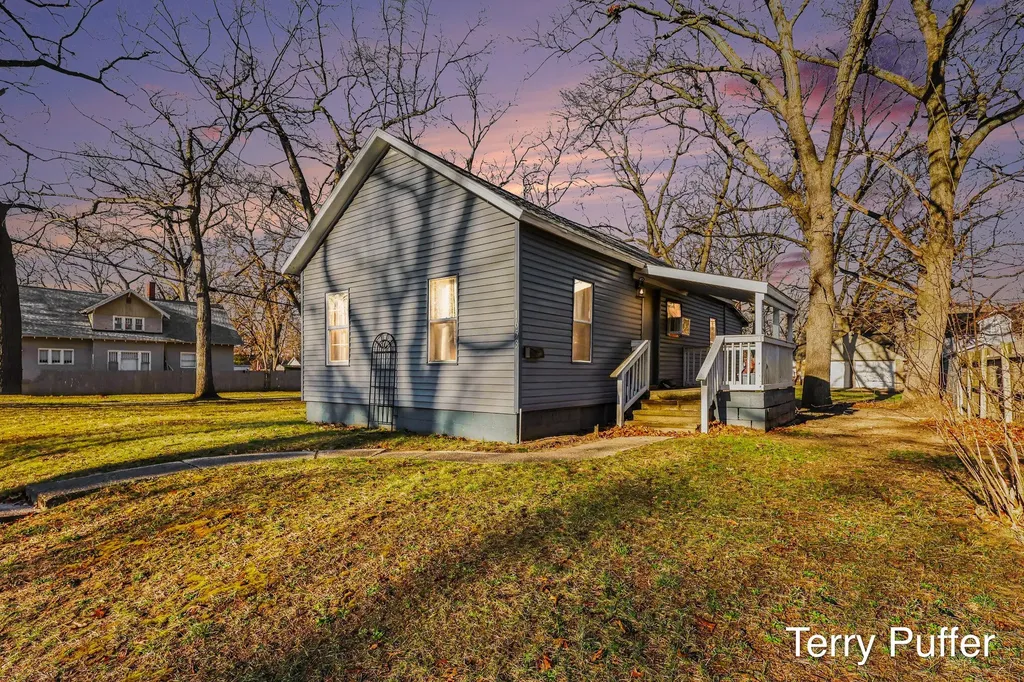 1653 Mcilwraith Street Muskegon City MI 49442