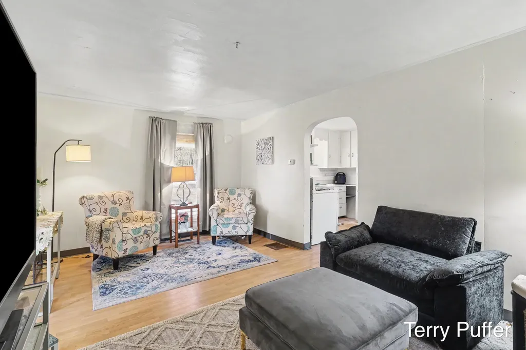 1653 Mcilwraith Street Muskegon City MI 49442