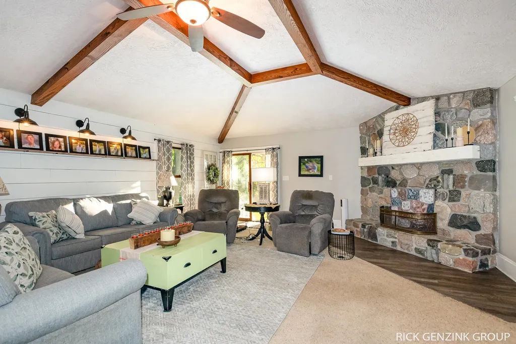 4421 135th Avenue Heath Township MI 49419