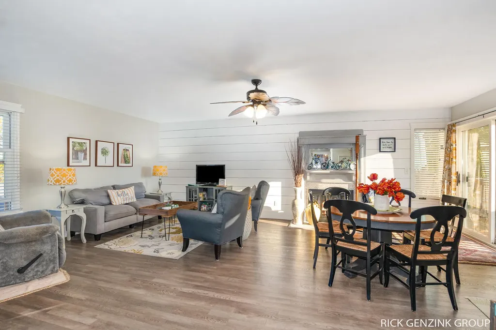 4421 135th Avenue Heath Township MI 49419