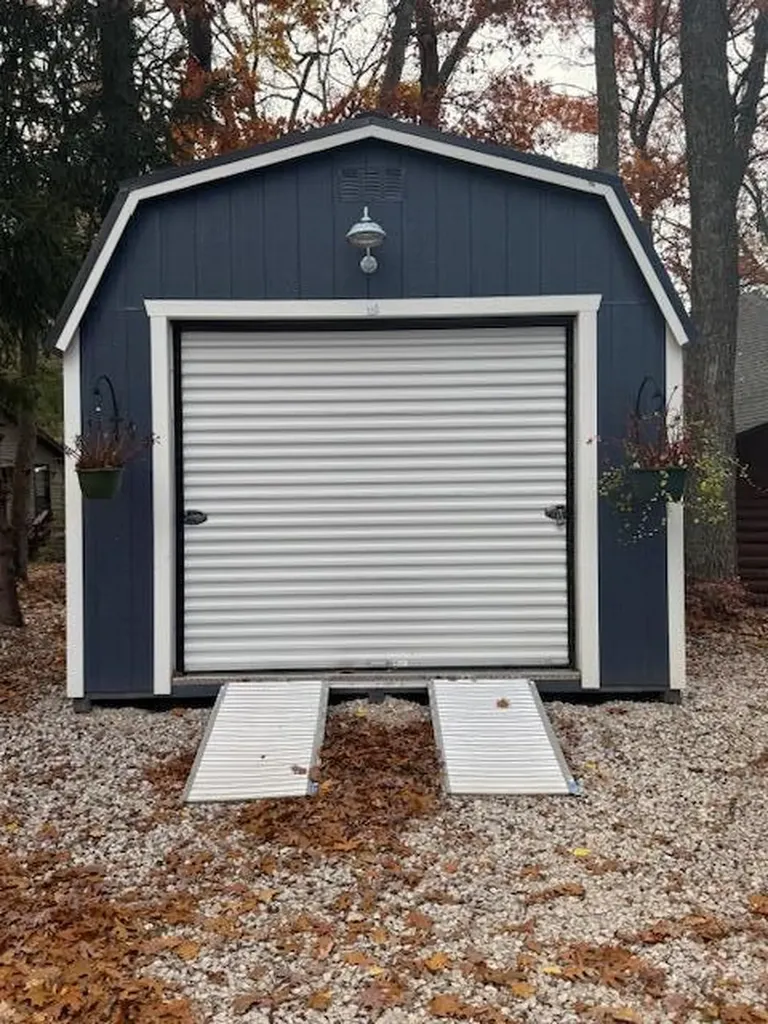 9013 S Three Lakes Lane Lake Township MI 49304