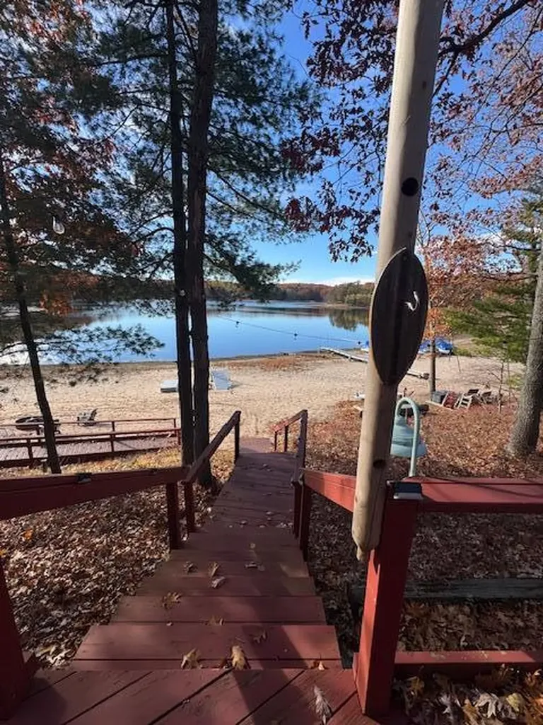9013 S Three Lakes Lane Lake Township MI 49304
