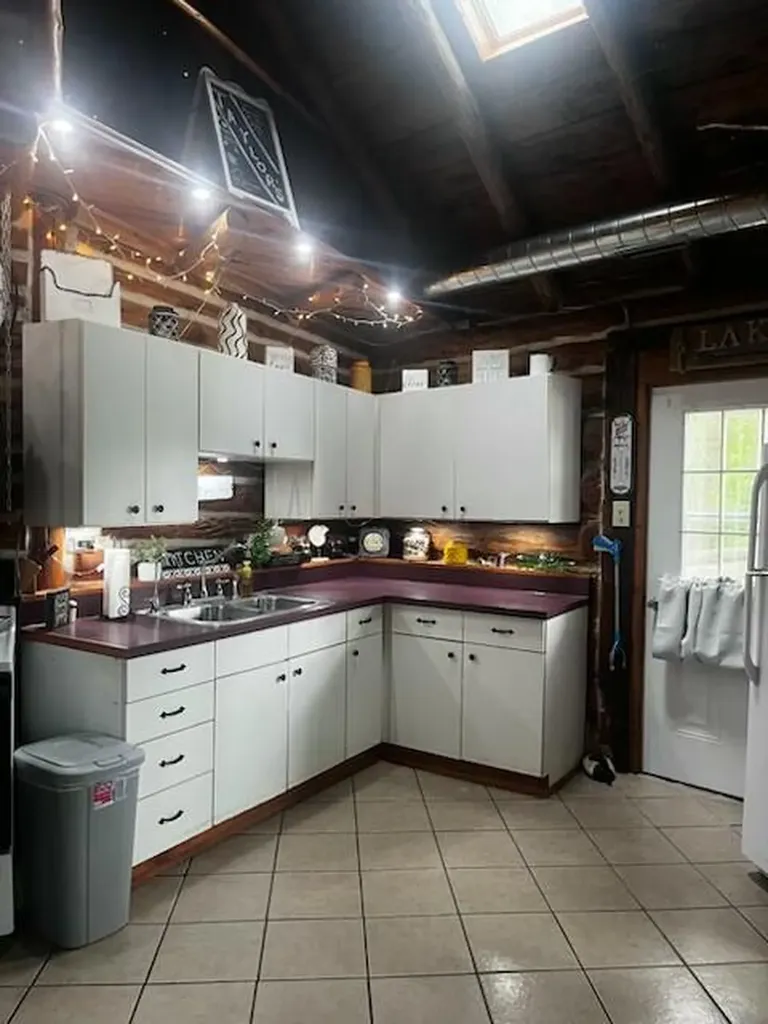 9013 S Three Lakes Lane Lake Township MI 49304