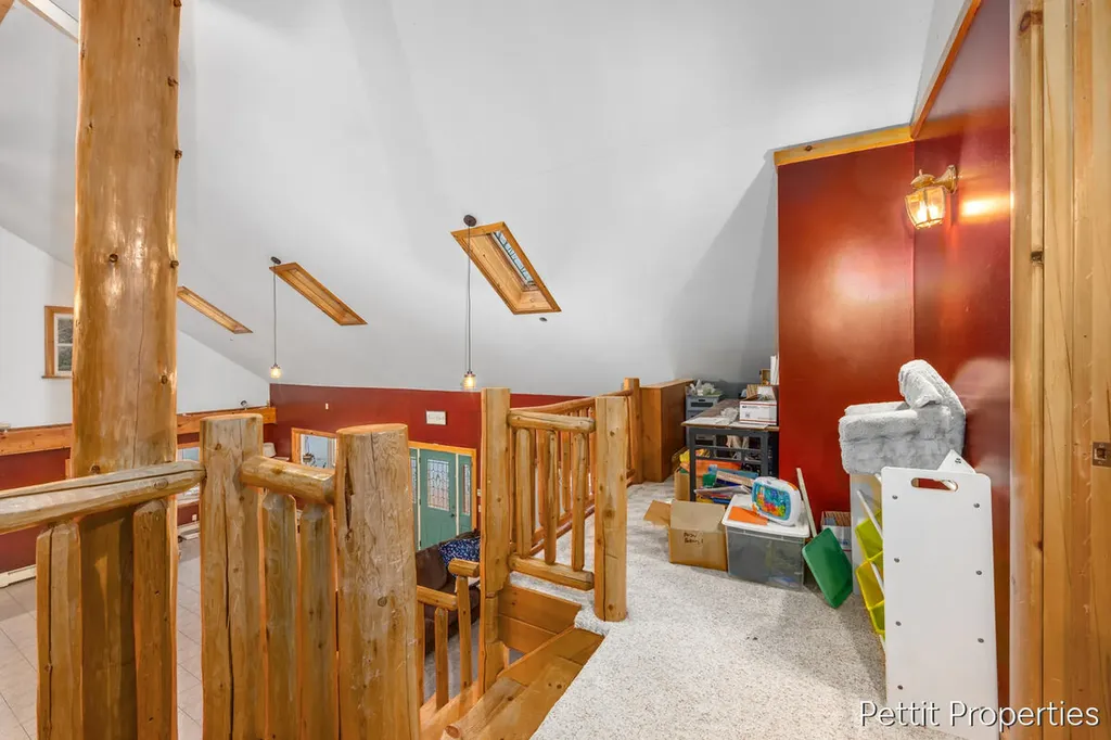 10352 N Athey Avenue Franklin Township MI 48625