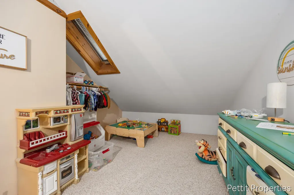 10352 N Athey Avenue Franklin Township MI 48625