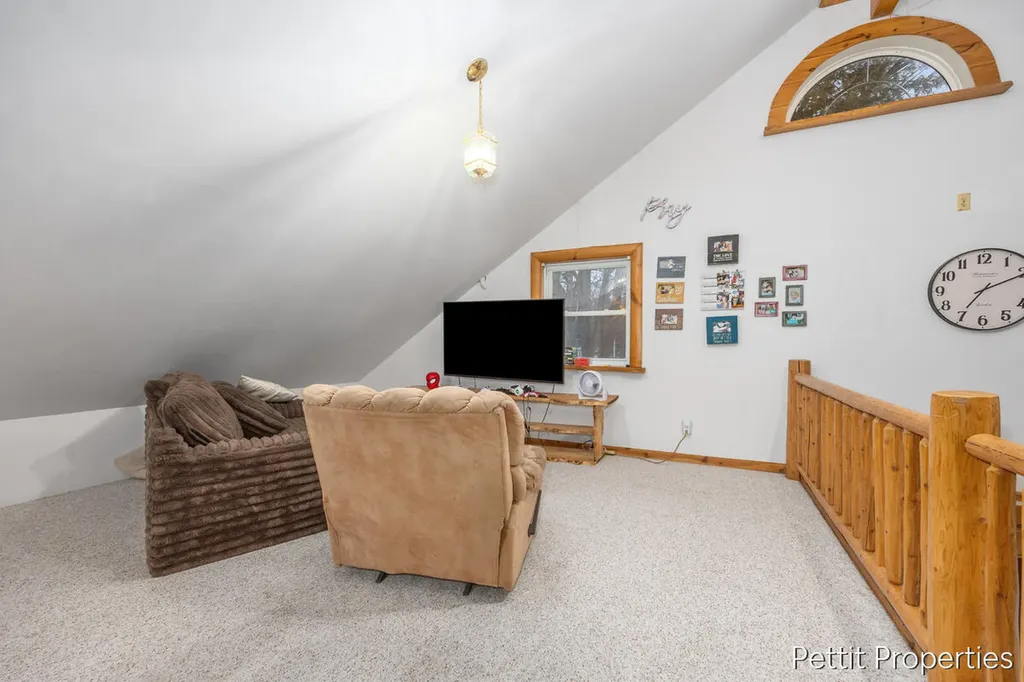 10352 N Athey Avenue Franklin Township MI 48625