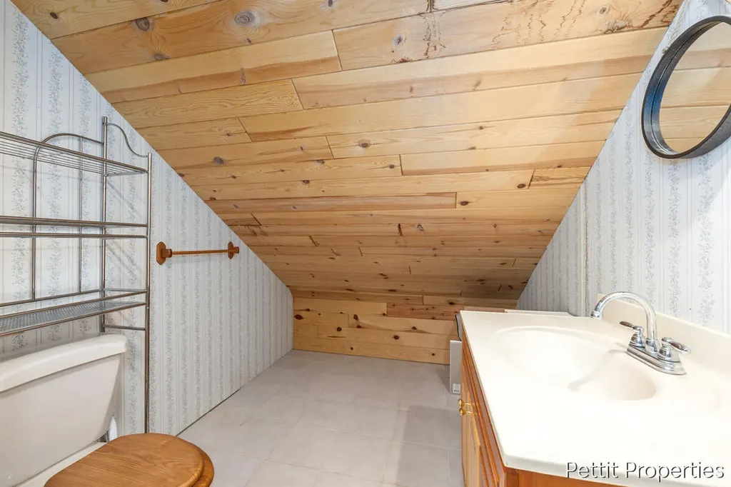 10352 N Athey Avenue Franklin Township MI 48625