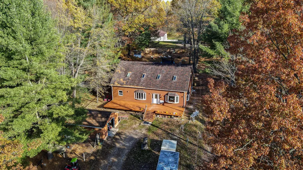 10352 N Athey Avenue Franklin Township MI 48625