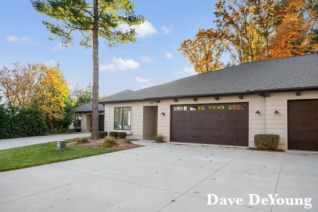 2019 Ottawa Beach Road Park Township MI 49424
