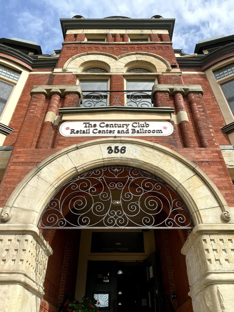 356 W Western Avenue Muskegon City MI 49440