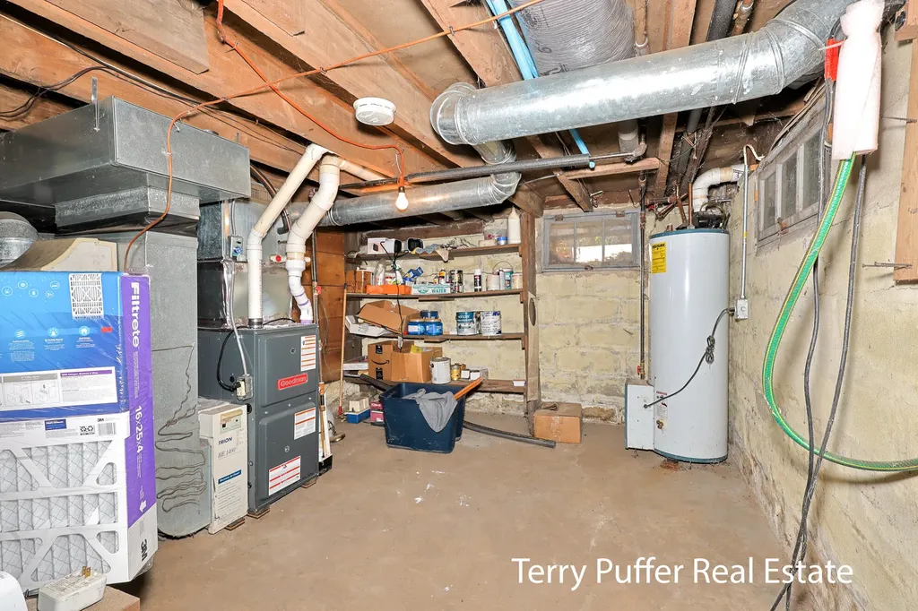 305 N Robert Street Ludington City MI 49431