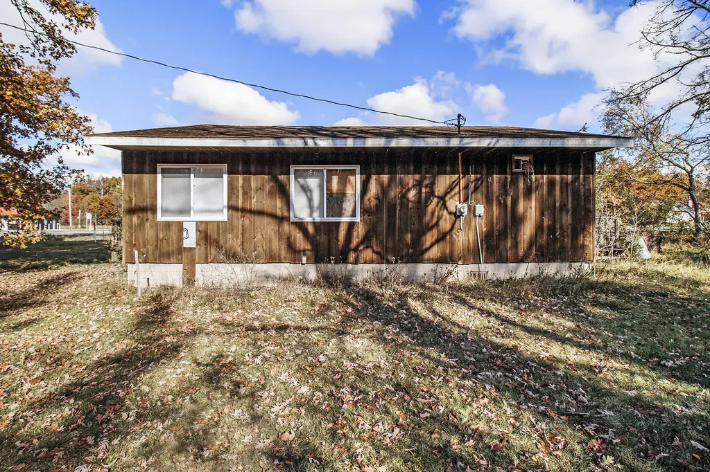 6020 S Nelson Road Yates Township MI 49642