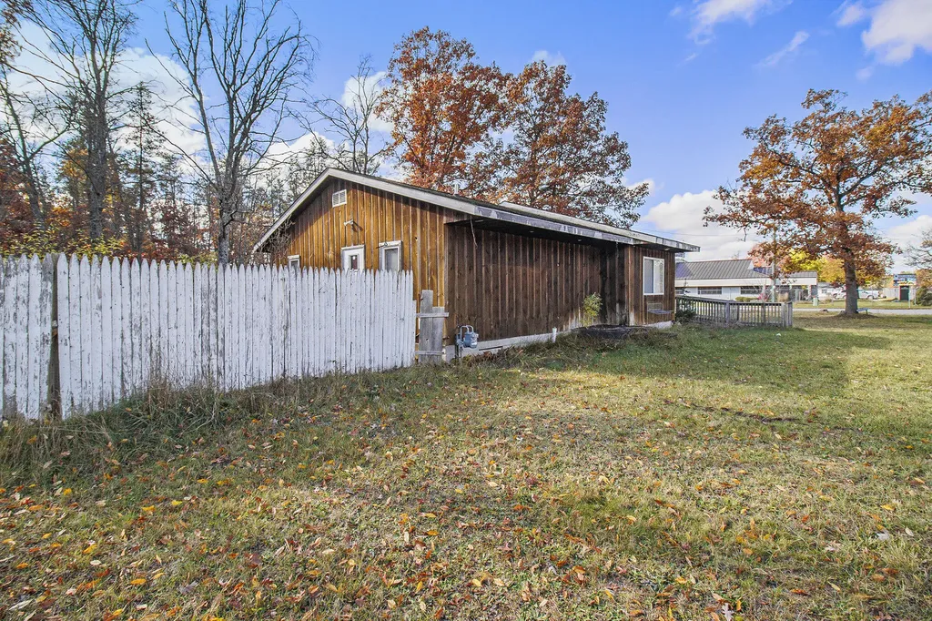 6020 S Nelson Road Yates Township MI 49642