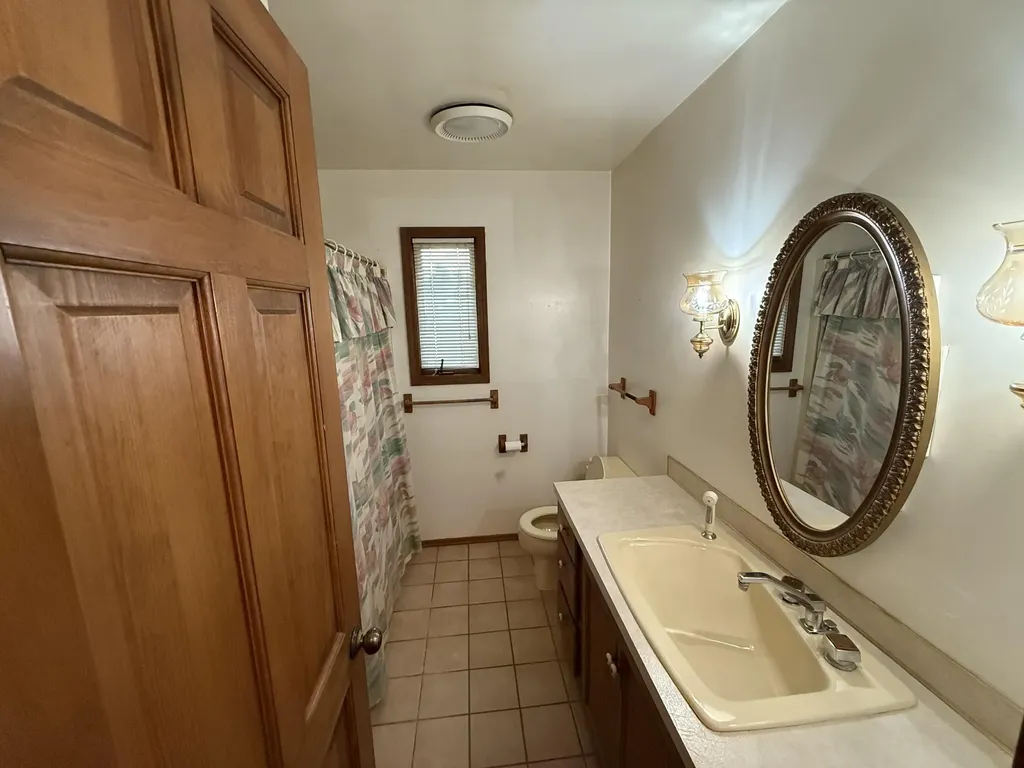 14875 152nd Avenue Grand Haven Charter Township MI 49417