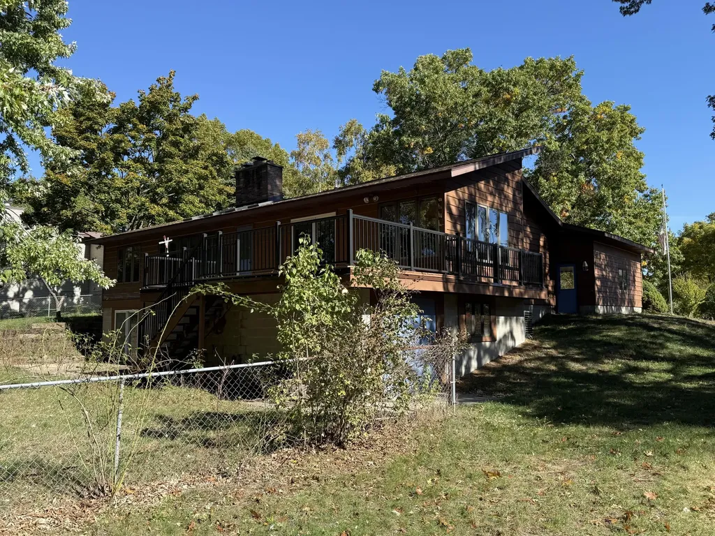 14875 152nd Avenue Grand Haven Charter Township MI 49417