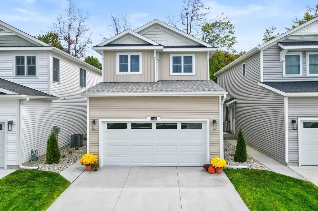 7236 Atwater Drive Norton Shores City MI 49456