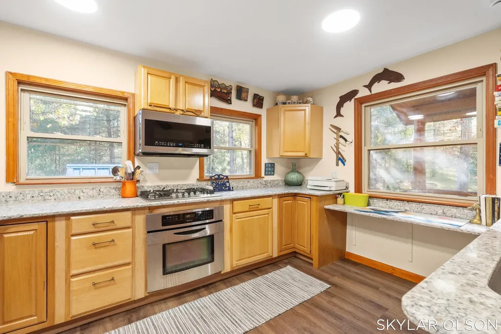 10711 N Tuttle Road Unknown City MI 49411