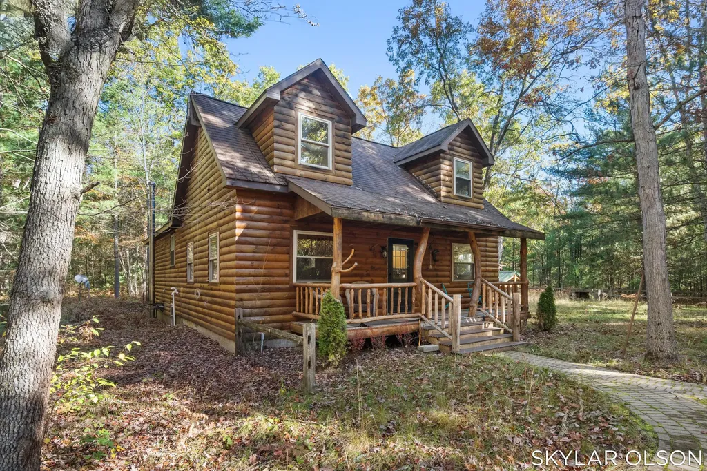 10711 N Tuttle Road Unknown City MI 49411