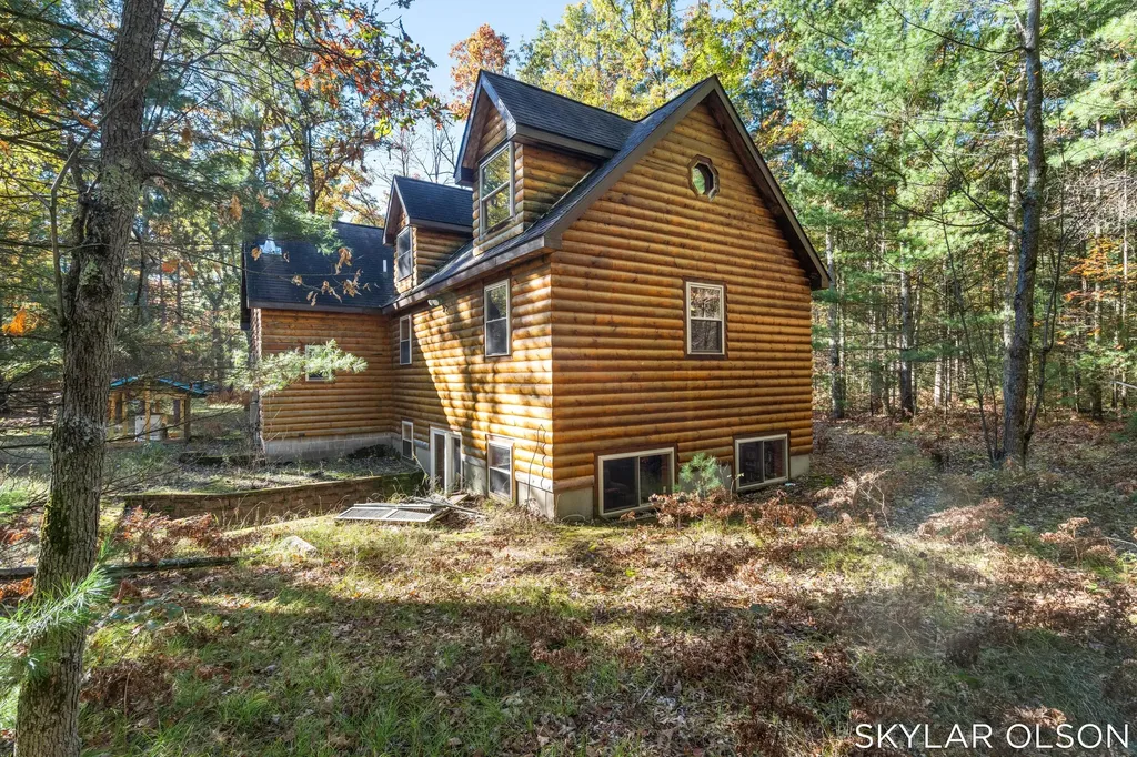 10711 N Tuttle Road Unknown City MI 49411
