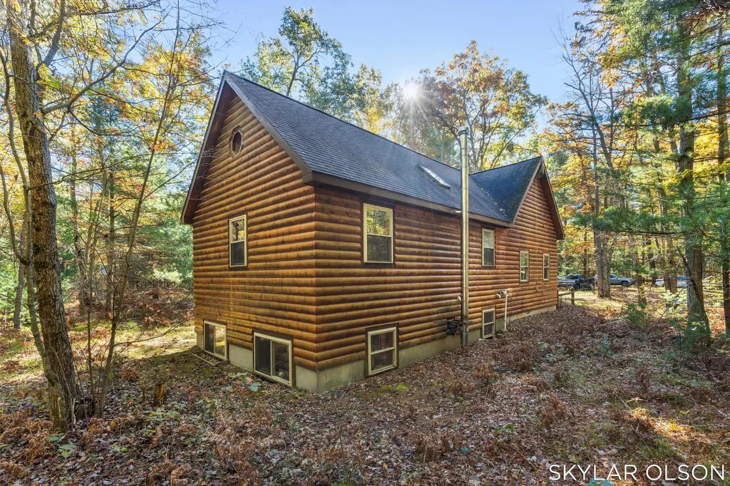 10711 N Tuttle Road Unknown City MI 49411