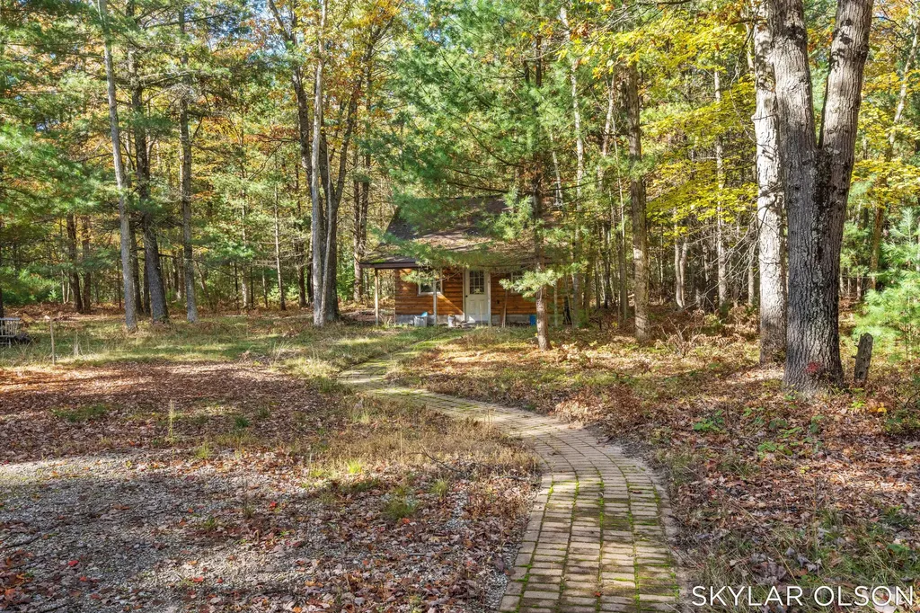10711 N Tuttle Road Unknown City MI 49411