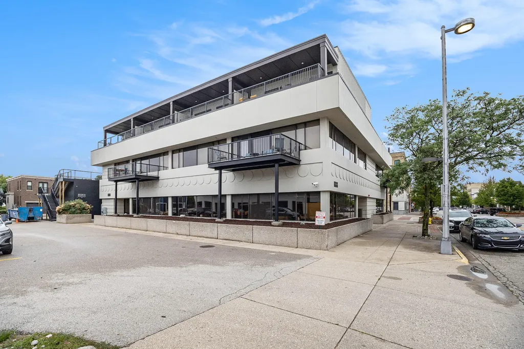 300 Washington Avenue Grand Haven City MI 49417