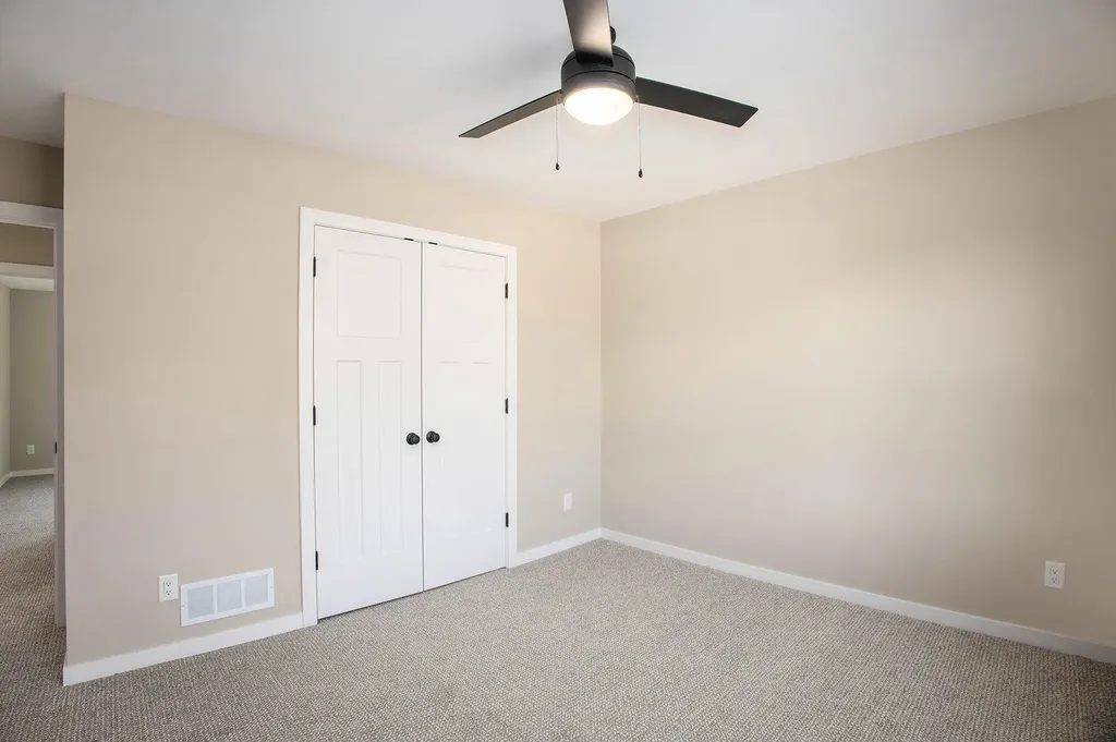 1032 Arlington Avenue Grand Haven City MI 49417