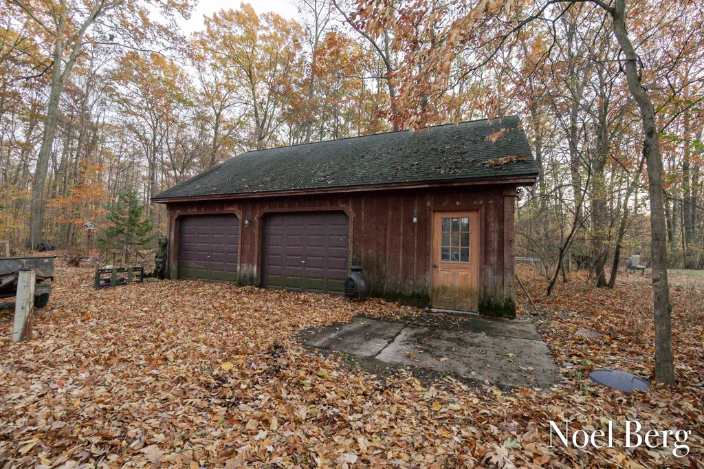 2303 38th Street Valley Township MI 49010