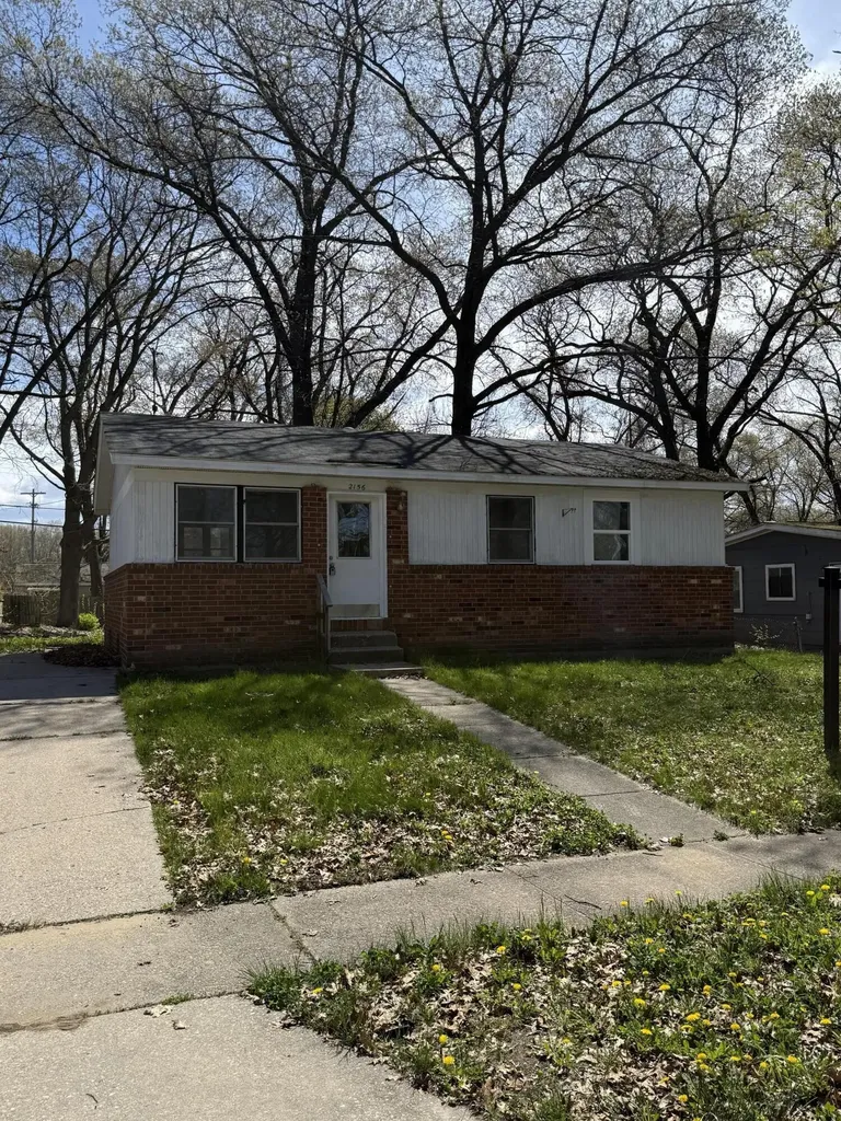 2156 Austin Street Muskegon City MI 49444