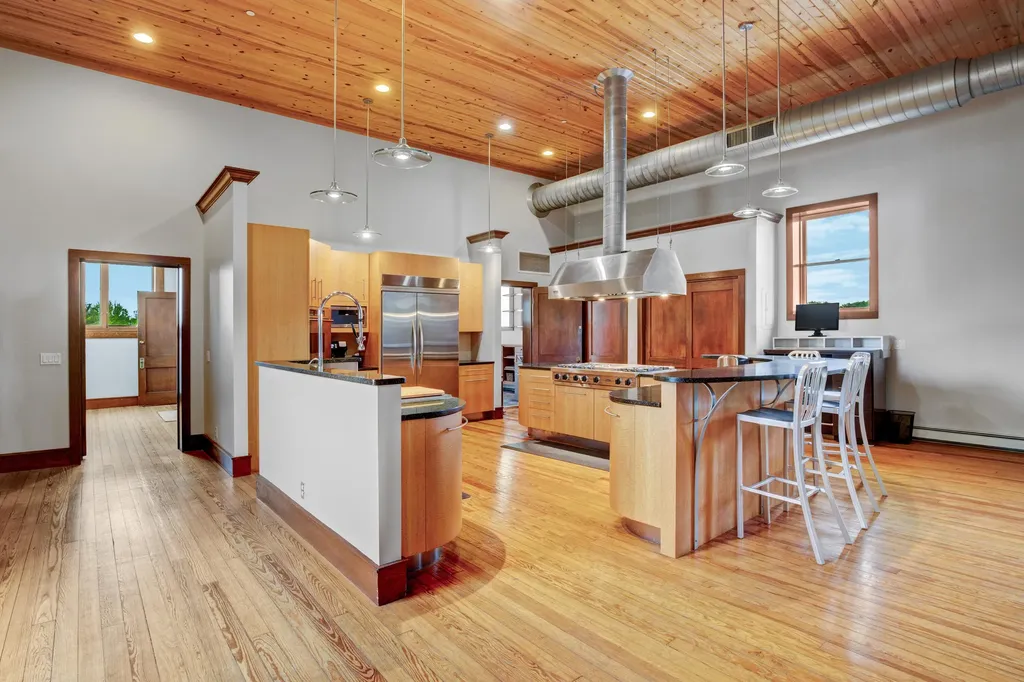 116 S Jackson Street Spring Lake Village MI 49456
