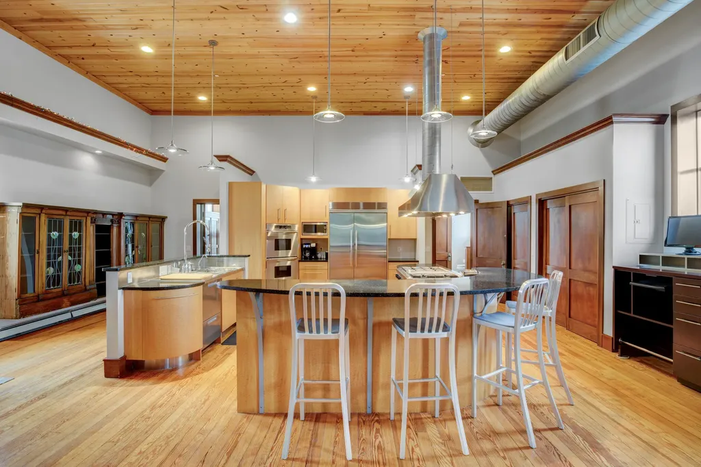 116 S Jackson Street Spring Lake Village MI 49456