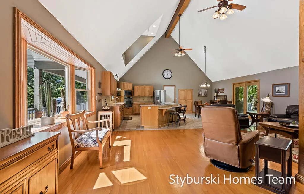 226 N 176th Avenue Leavitt Township MI 49459