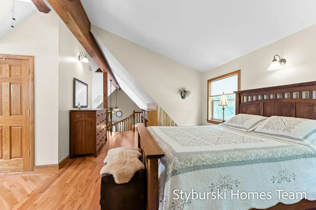 226 N 176th Avenue Leavitt Township MI 49459
