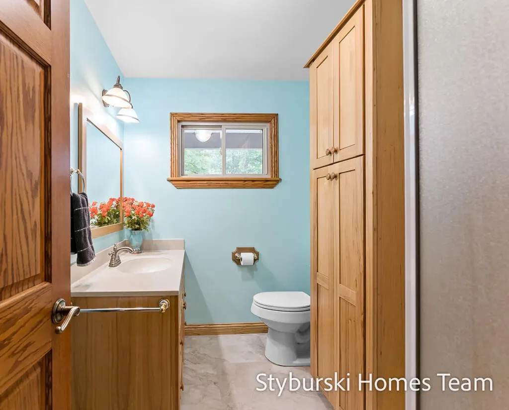226 N 176th Avenue Leavitt Township MI 49459