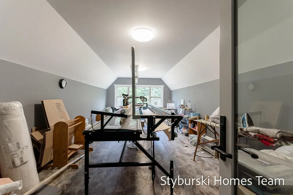 226 N 176th Avenue Leavitt Township MI 49459