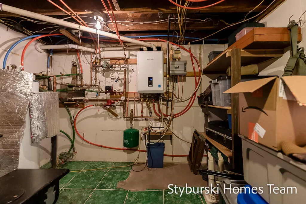 226 N 176th Avenue Leavitt Township MI 49459