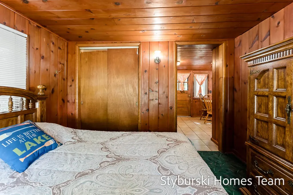226 N 176th Avenue Leavitt Township MI 49459