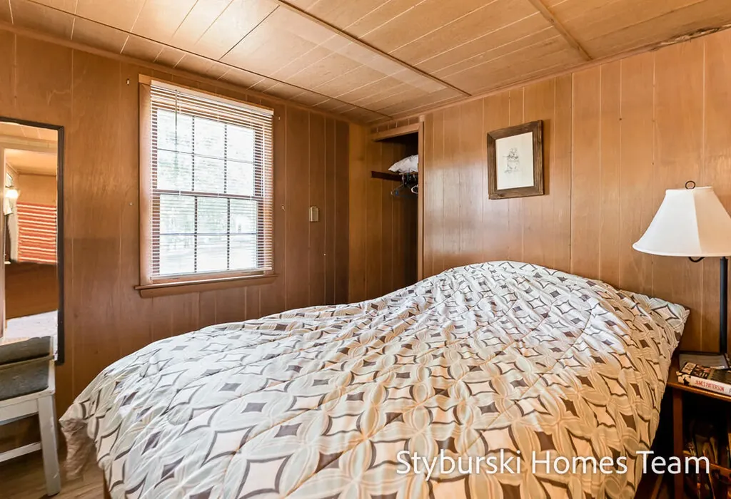 226 N 176th Avenue Leavitt Township MI 49459