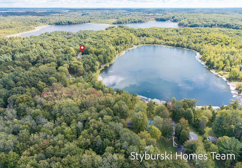 226 N 176th Avenue Leavitt Township MI 49459
