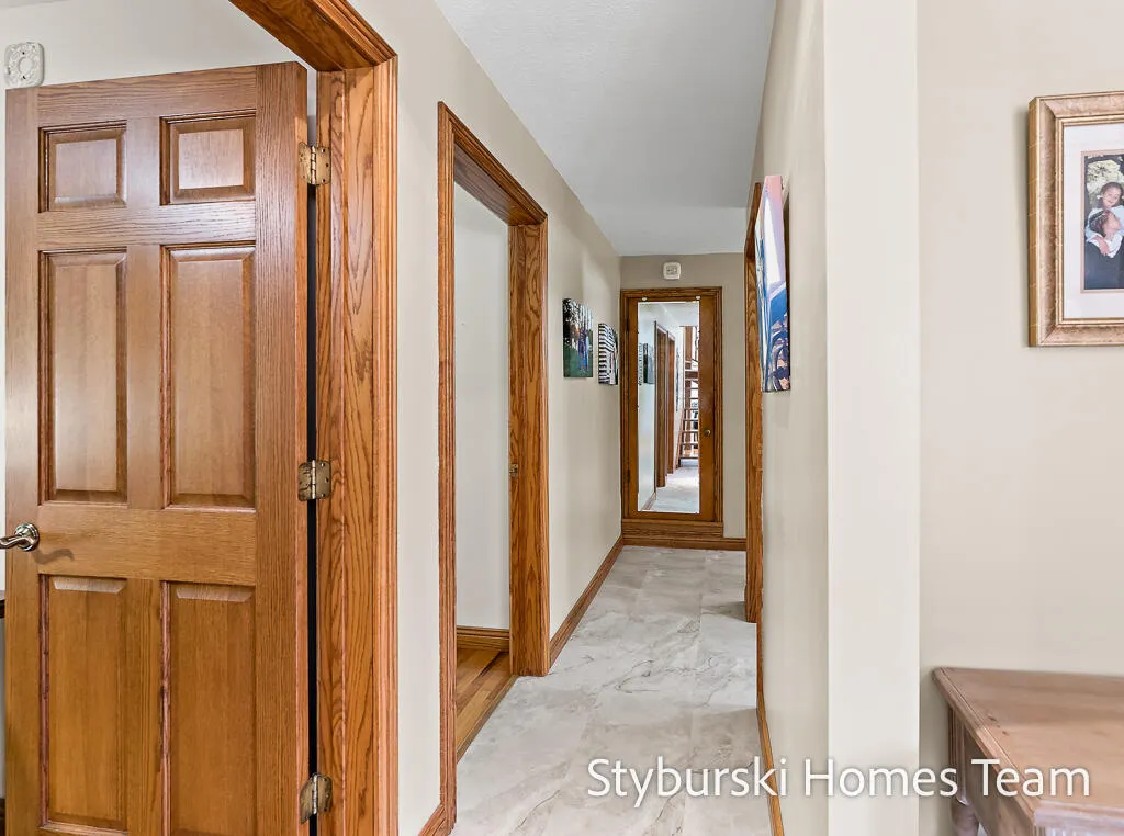226 N 176th Avenue Leavitt Township MI 49459