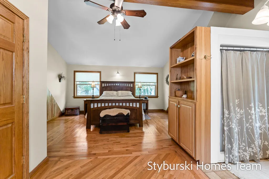 226 N 176th Avenue Leavitt Township MI 49459