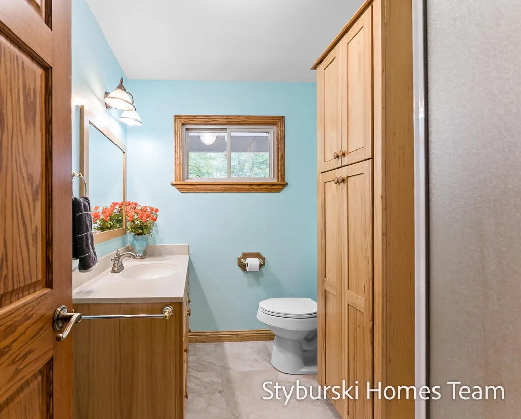 226 N 176th Avenue Leavitt Township MI 49459