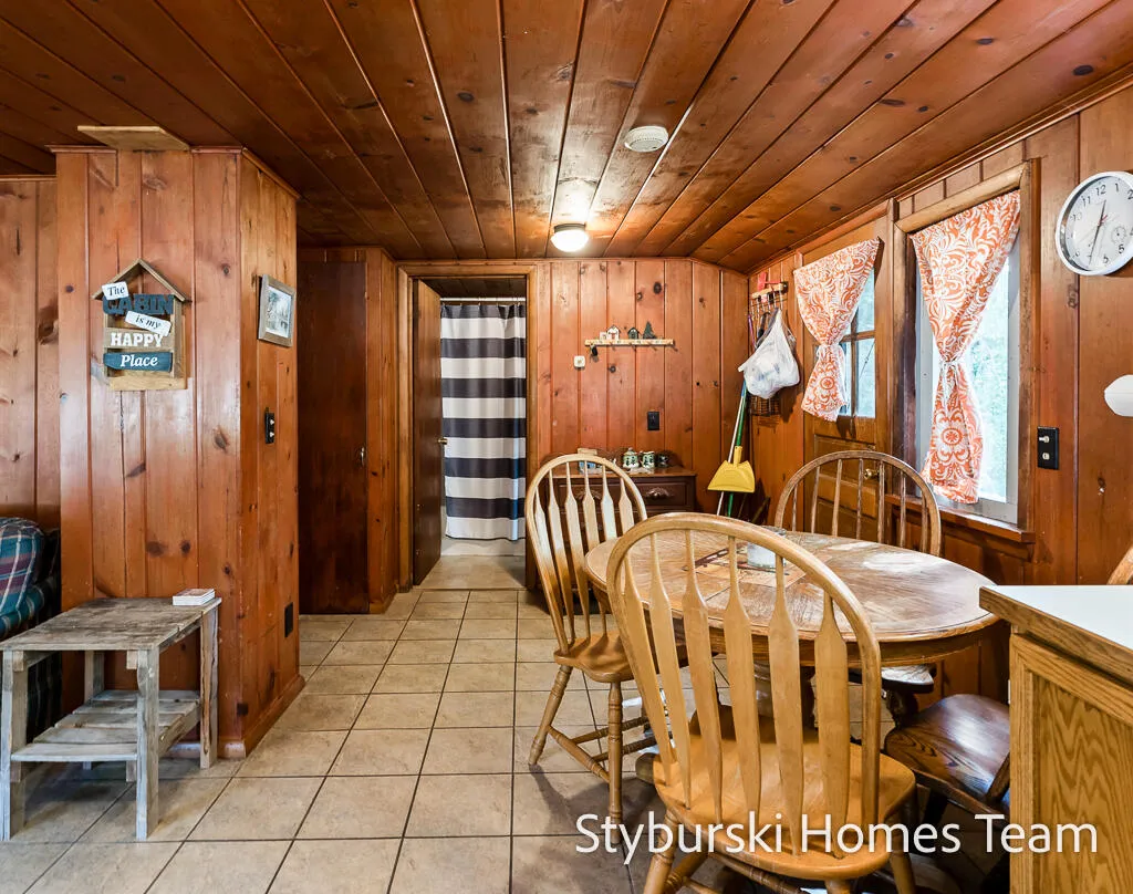 226 N 176th Avenue Leavitt Township MI 49459