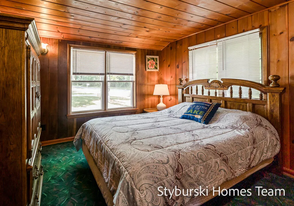 226 N 176th Avenue Leavitt Township MI 49459
